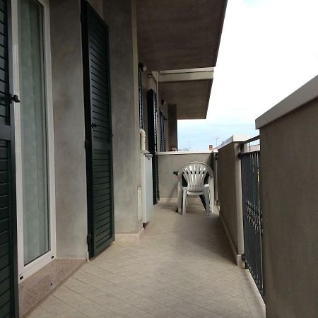 La Casa Delle Conchiglie Ombrellone, Parcheggio E Uso Di Biciclette Gratis Apartment Rimini Exterior foto