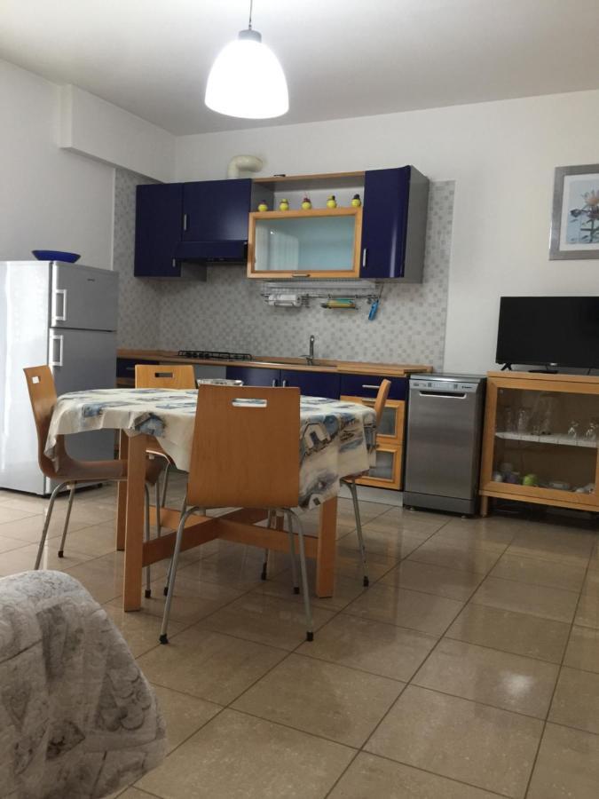 La Casa Delle Conchiglie Ombrellone, Parcheggio E Uso Di Biciclette Gratis Apartment Rimini Exterior foto